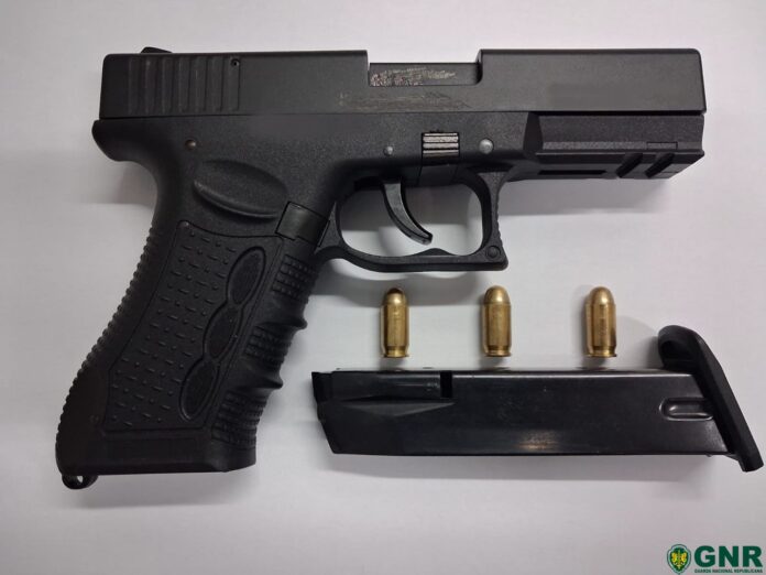 GNR Santarém – Detido por posse ilegal de arma
